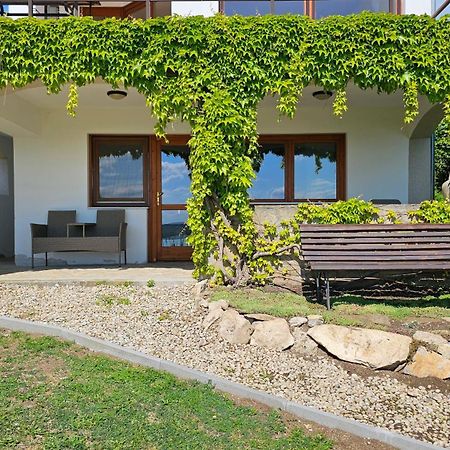 Panorama Apartment Tihany Exterior photo